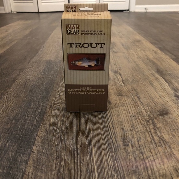 Man gear Up Stream Swimmer Bottle Opener cast iron EUC, great to take fishing - Picture 6 of 6